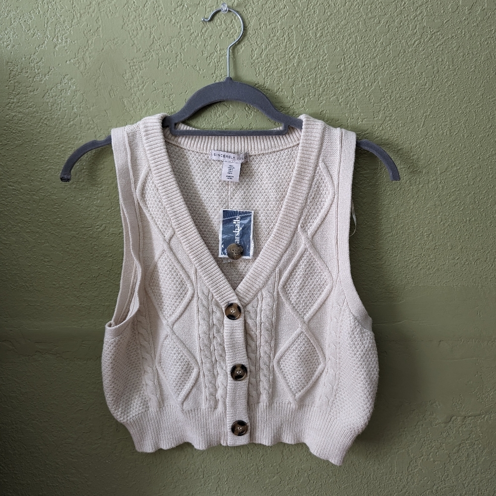 Cream Cropped Sweater Vest - Sincerely Jules - Size Large